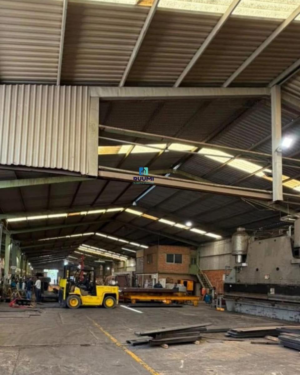 Nave industrial en renta sobre Tercer Anillo Norte, 2,500 m² techados — foto 3