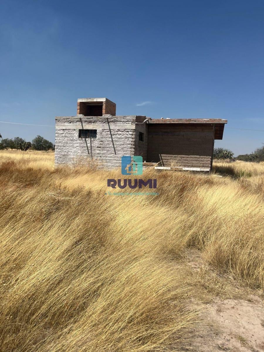 Terreno rústico de 1 hectárea en venta en El Llano, ideal casa de campo