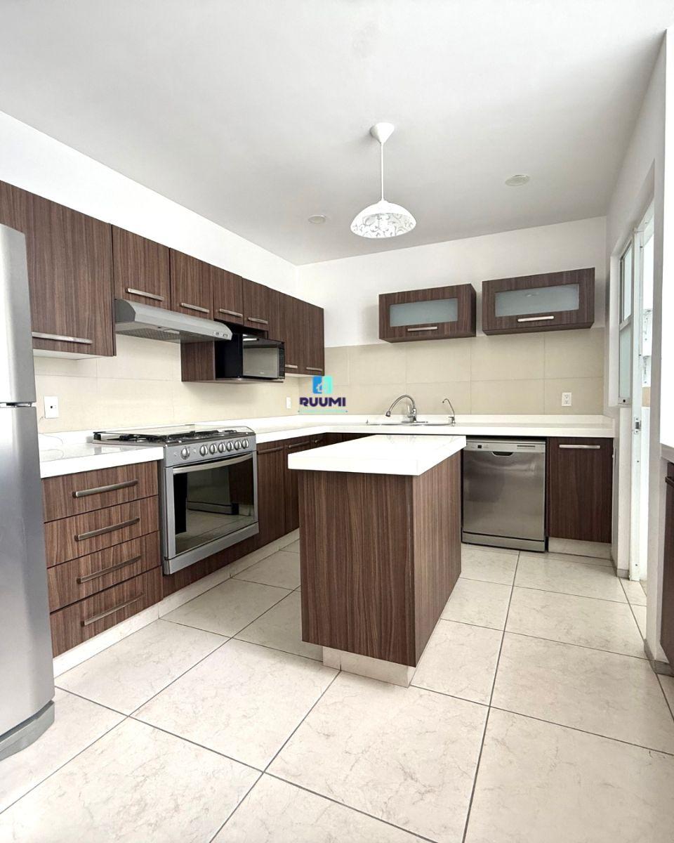 Casa en renta en San Telmo Norte, 3 recámaras, jacuzzi y 3.5 baños — foto 3