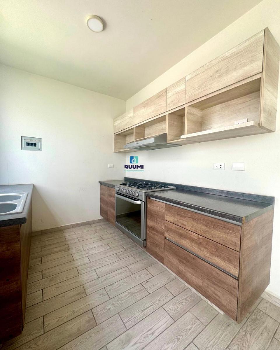 Casa en renta en Ronda Residencial, 3 recámaras (una en planta baja) y 2 baños — foto 3