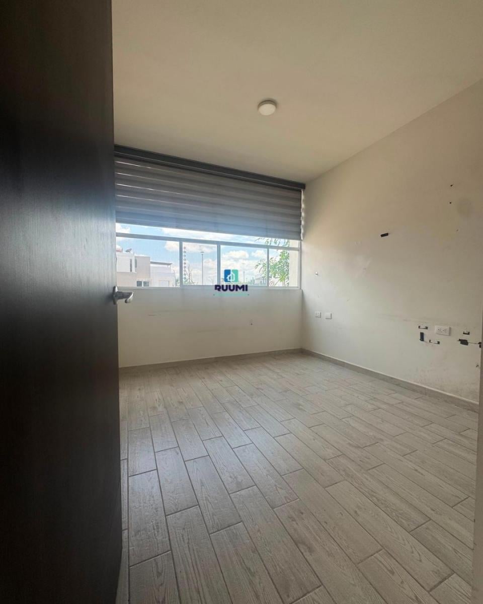 Casa en renta en Ronda Residencial, 3 recámaras (una en planta baja) y 2 baños — foto 4